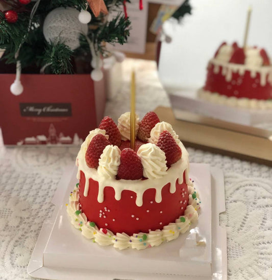 Christmas Classic Drips Cake