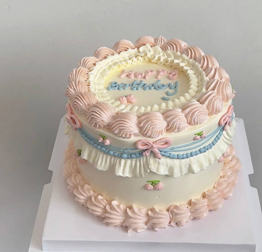 Pastel Vintage Cake