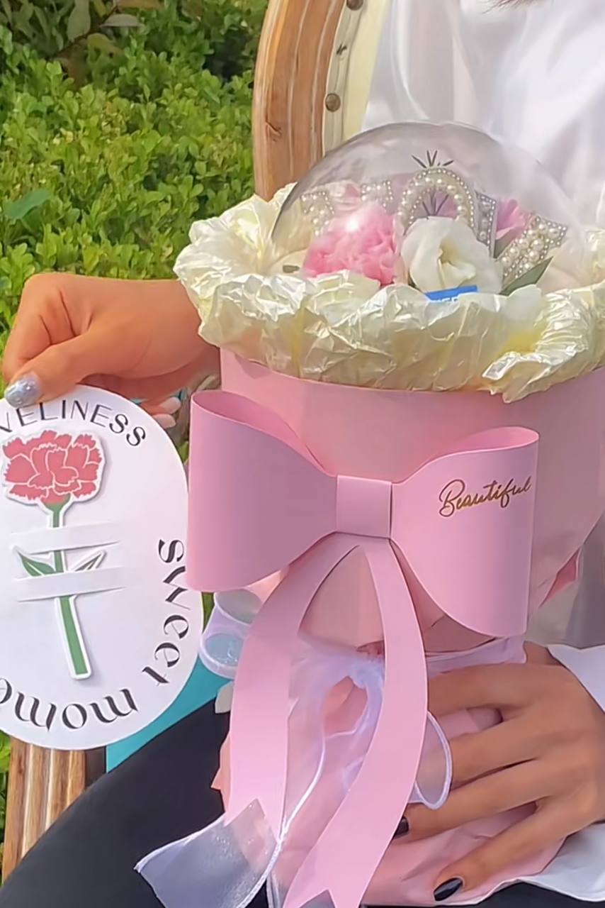 Mother's Day | Pink Sweet Bouquet Ribbon Cake