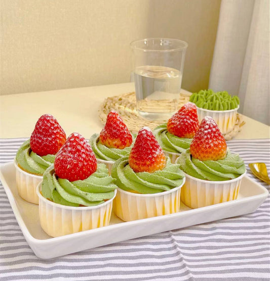 Matcha Strawberries Cupcakes (Box of 12)