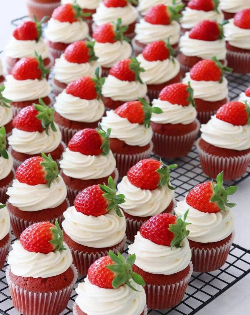 Red Velvet Cream Cheese Strawberries Cupcakes (Box of 12)