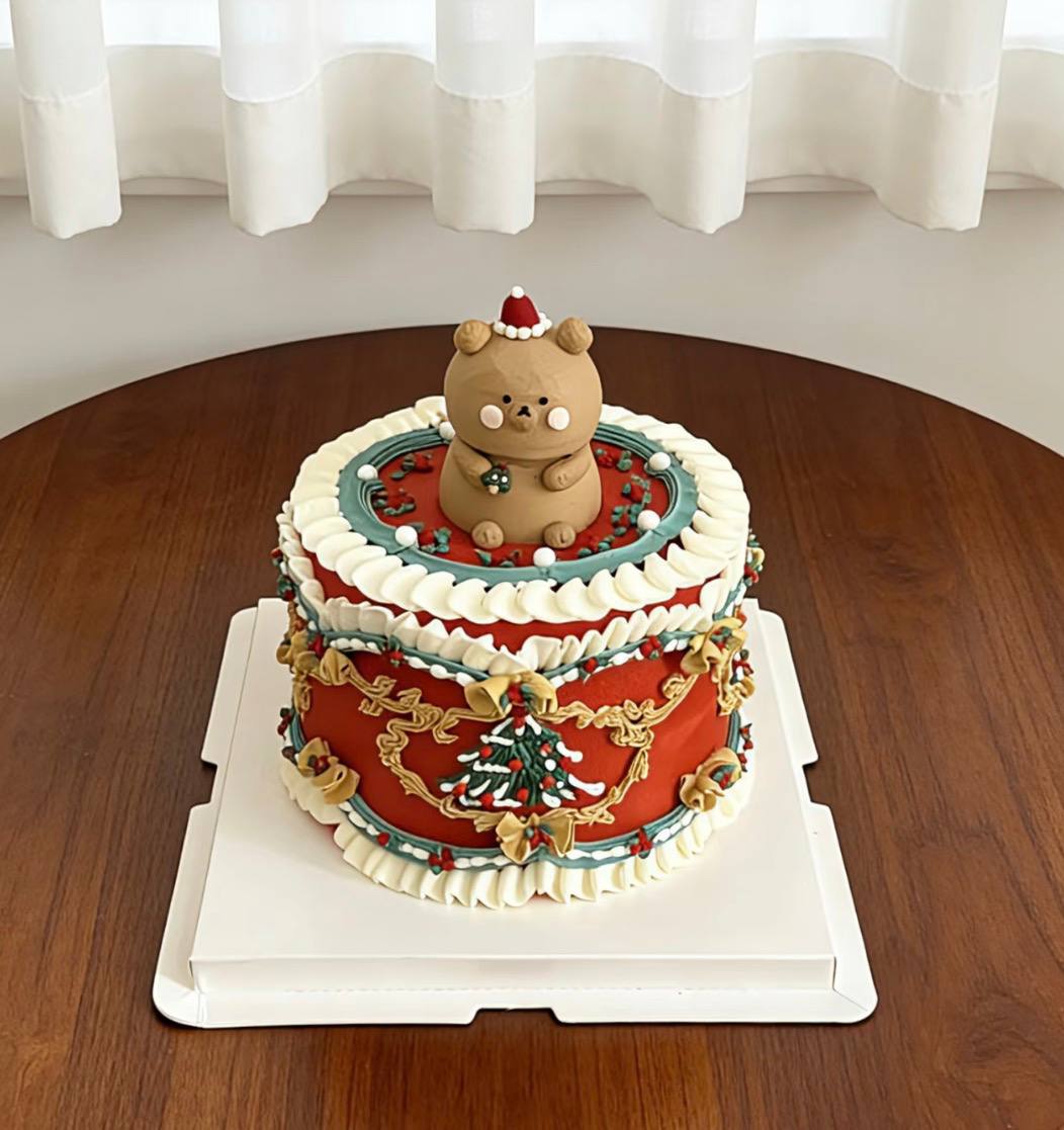 Christmas Bear Cake