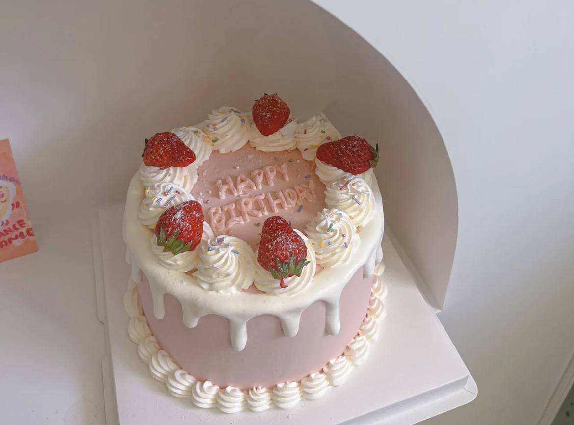 Baby Pink Korean Strawberries Cake