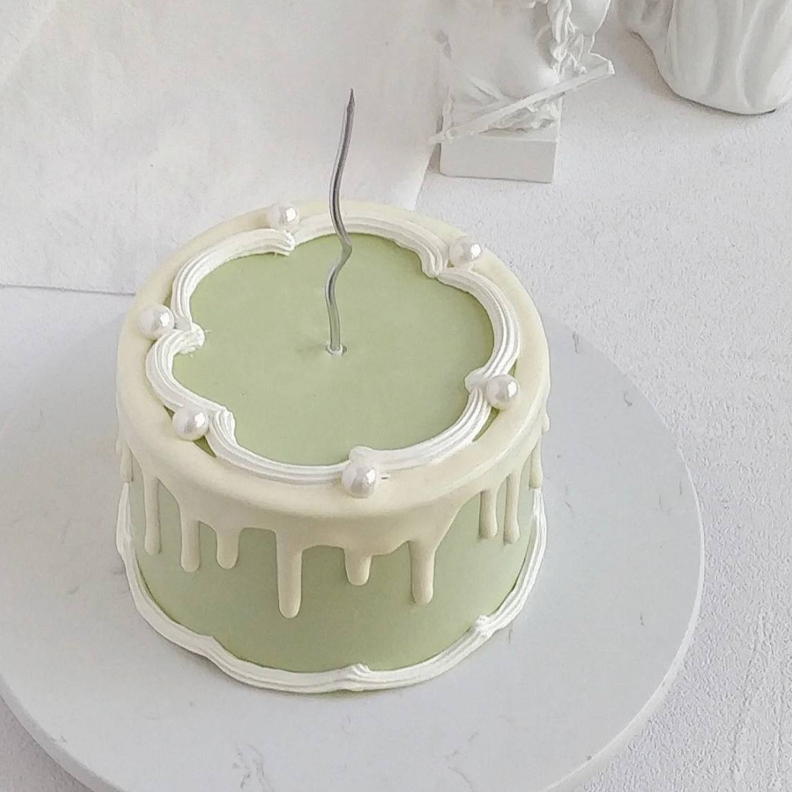 Pastel Green Drips Minimalist Cake