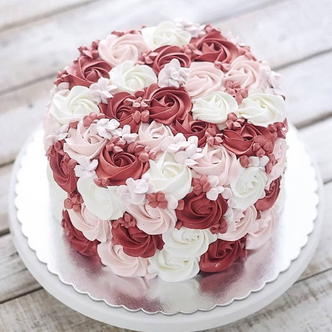 Pink x White Rosette Piped Cake