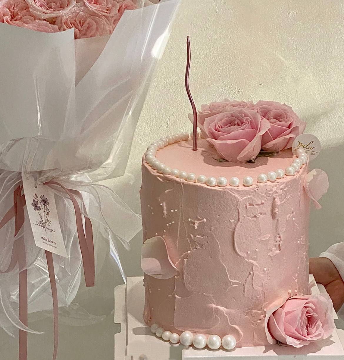 Princess Pink Pearl Romantic Cake