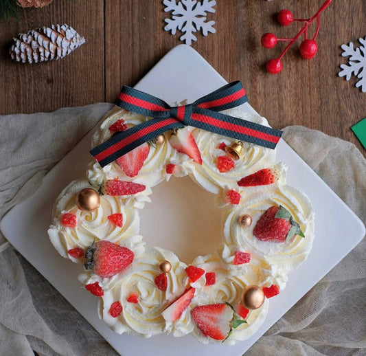 Pull-Apart Wreath Christmas Cupcakes