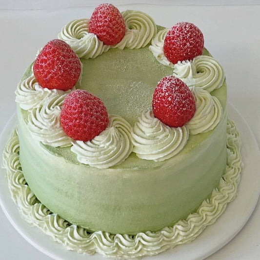 Matcha Strawberry Cake