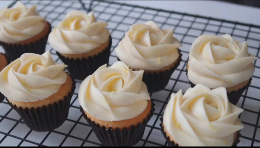 Classic Gold Cupcakes